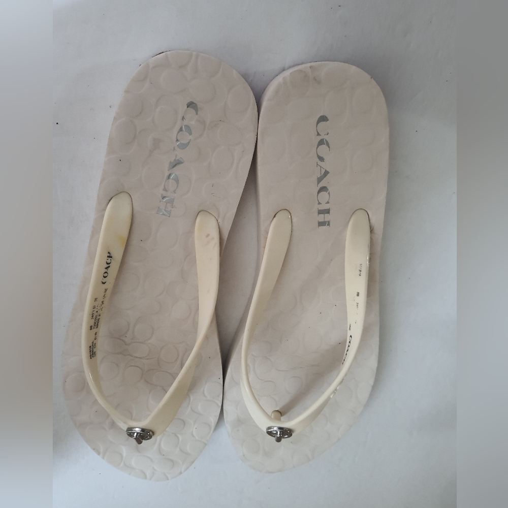 Coach Flip Flop Slippers